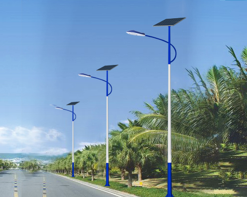 秦安太阳能路灯