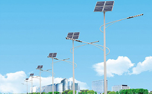 北方冬季秦安太阳能路灯的保养要点