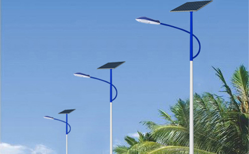 秦安太阳能路灯防触电安全指南：如何选择与维护