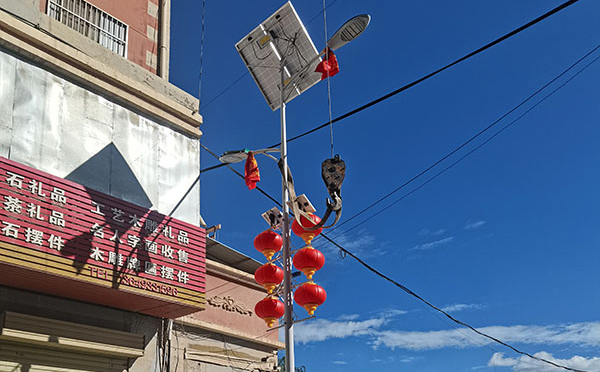 秦安智慧路灯如何实现城市节能管理