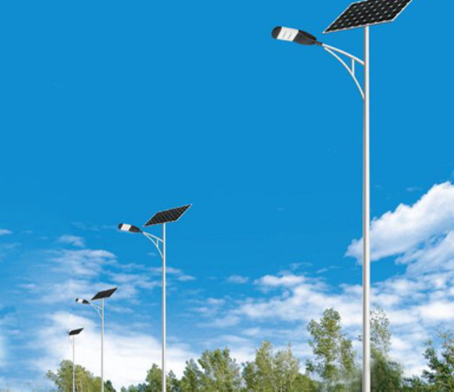 秦安太阳能路灯维护时，这些细节别忽略！